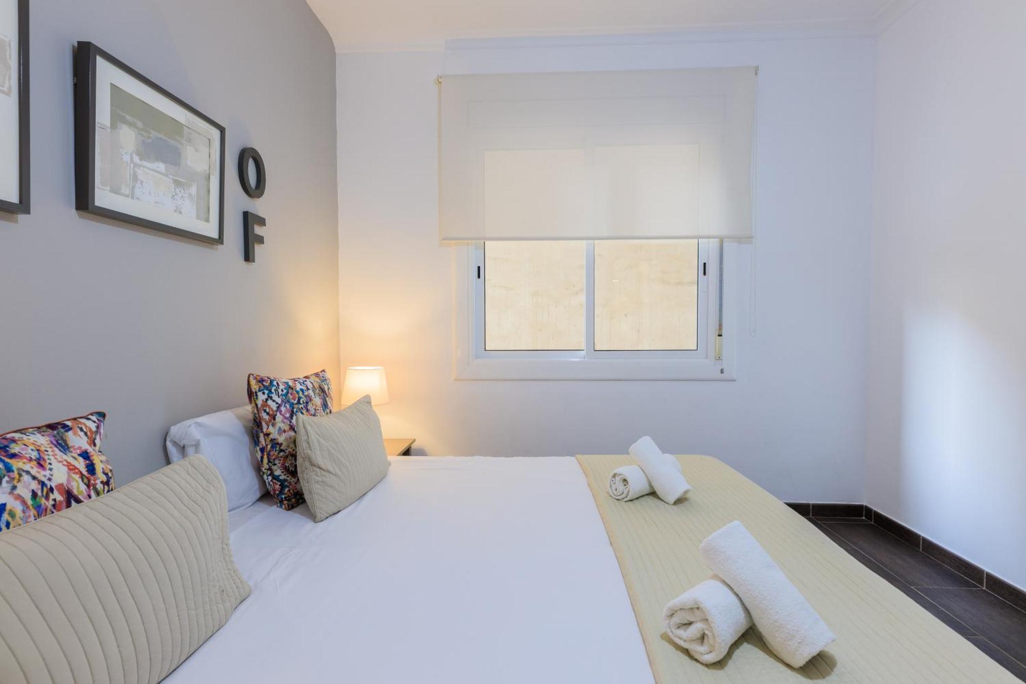 Housalia Corsega - Apartment 3 Bedrooms Next To Sagrada Familia Barcellona Esterno foto